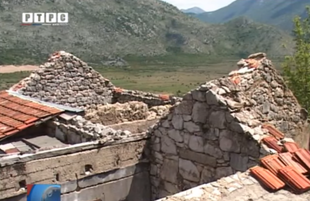 dvrsnica, ustaški grafit, selo