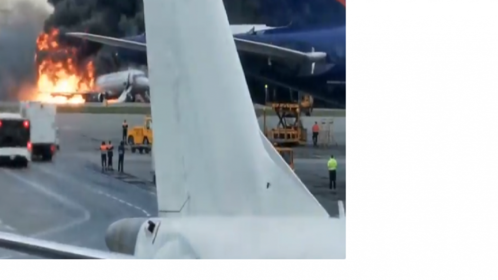 avion, požar, aerodrom, šeremetjevo