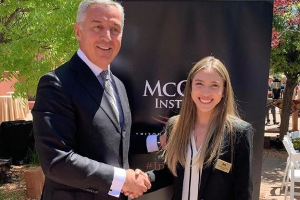 Milo Đukanović, Venecuela