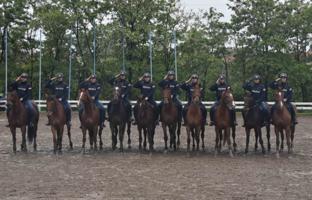 Stefanović posetio Policijsku brigatu