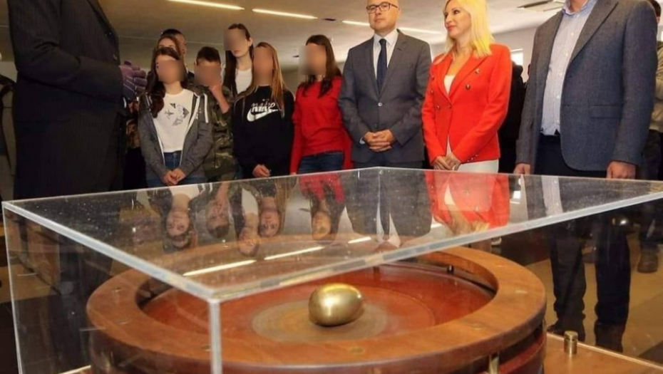 "Nikola Tesla - U svom i našem vremenu"