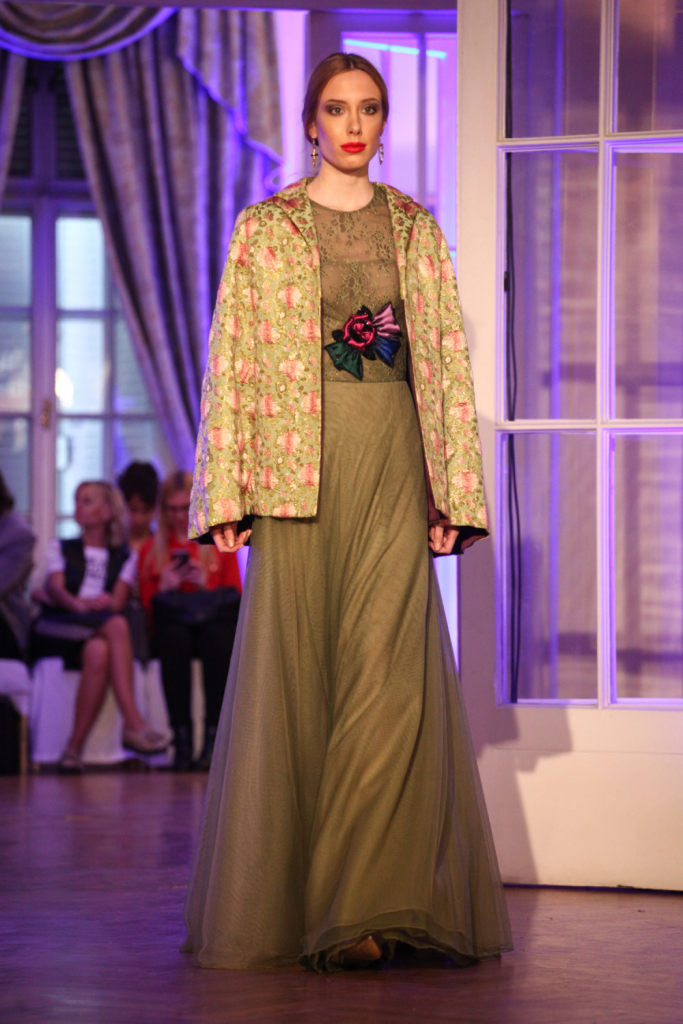 Michele Miglionico, revija