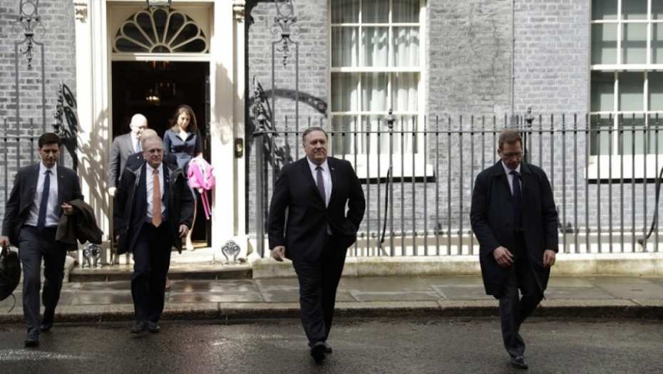 Majk Pompeo i Džeremi Hanter