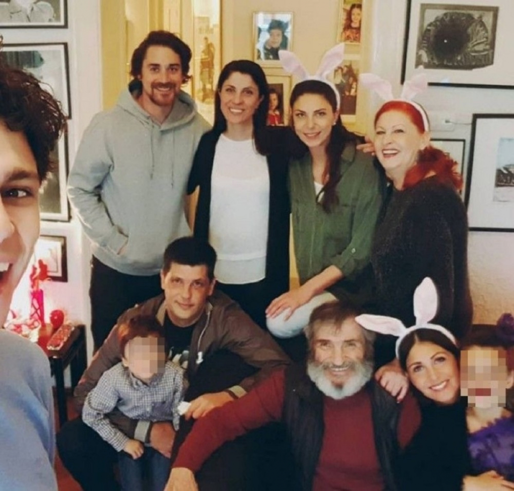 Miša Janketić sa porodicom