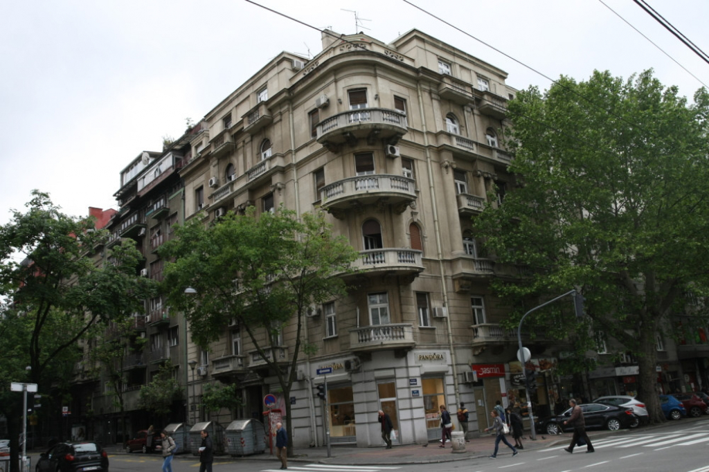 Miša Janektić stan