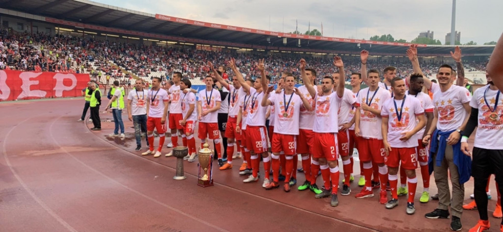 Crvena zvezda titula