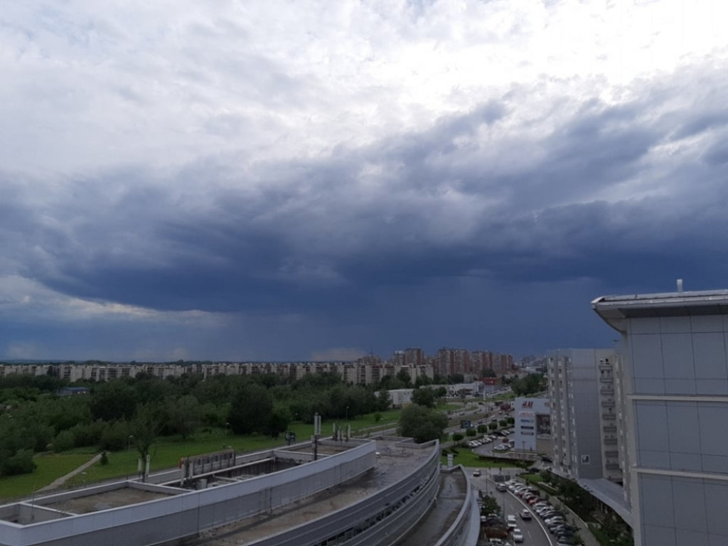 Naoblačenje, kiša, oblaci, Beograd, vreme