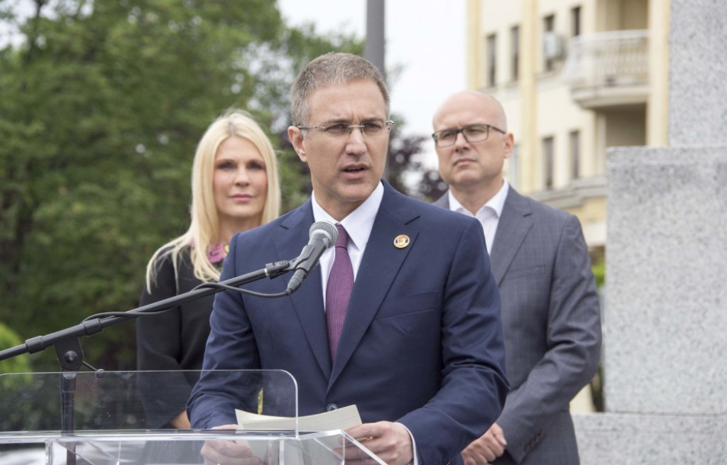 Neboj&scaron;a Stefanović, Igor Jurić, deca, nasilje,