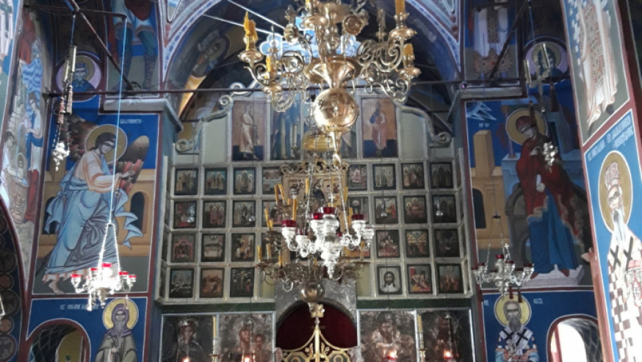 Manastir Krka, Srbi, Dalmacija