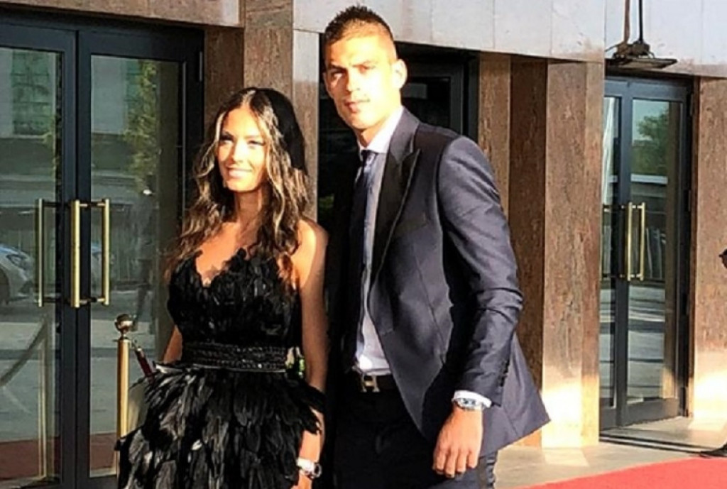 Mirka Vasiljević, Vujadin Savić