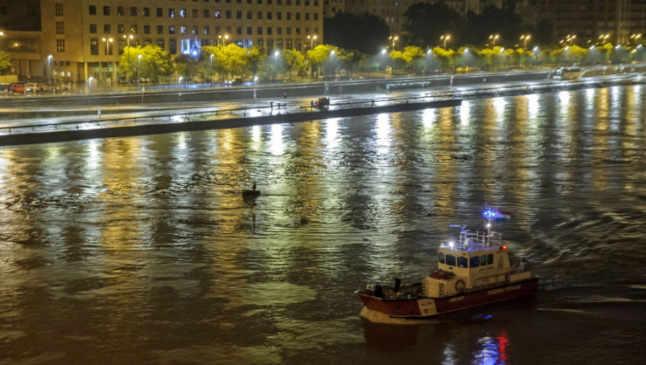 Dunav, sudar, brodovi, Budimpešta, 