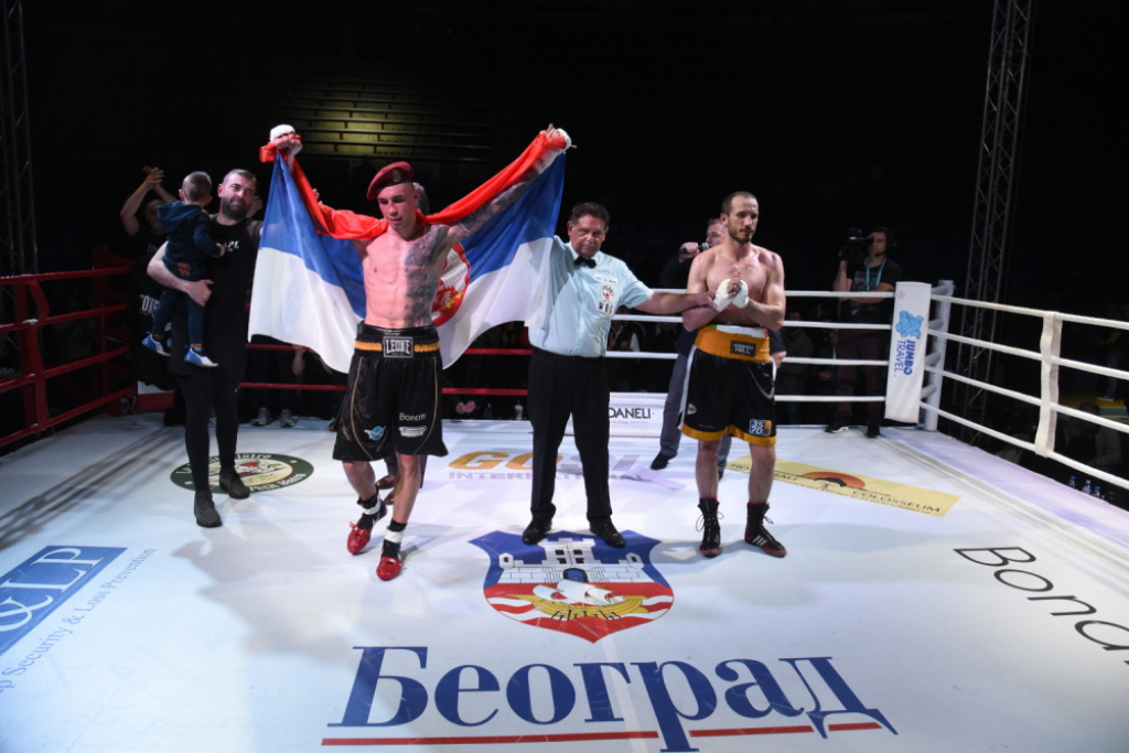 Boks meč Veljko Ražnatović - Petar Mrvalj (Hrvatska)