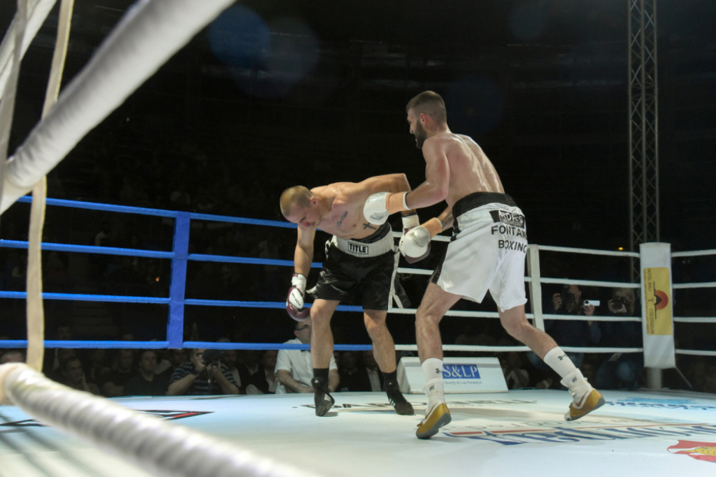 Boks meč Veljko Ražnatović - Petar Mrvalj (Hrvatska)