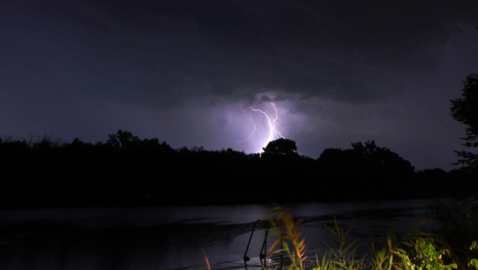 Oluja, nevreme, grmljavina, grom