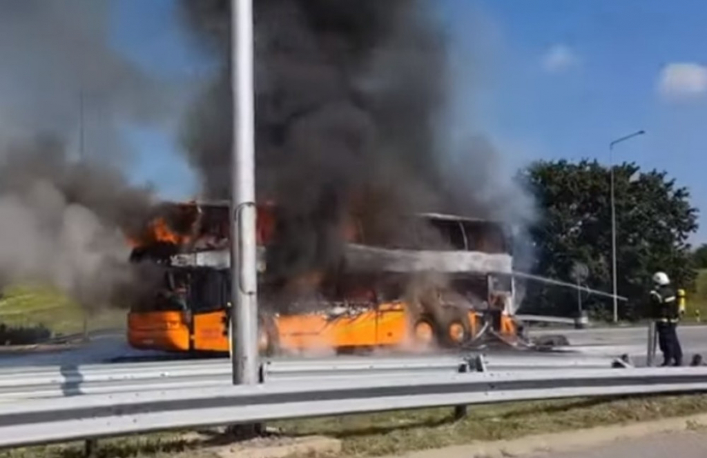 autobus, požar, tabanovci, granica, Makedonija