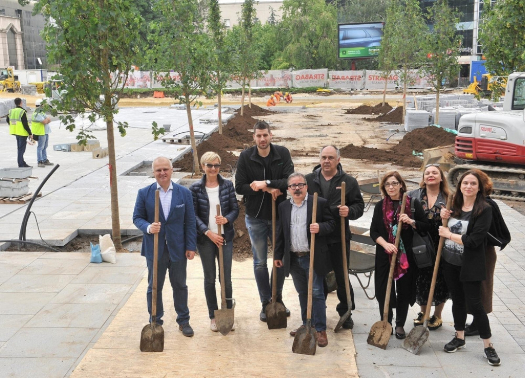 Trg Republike, Goran Vesić