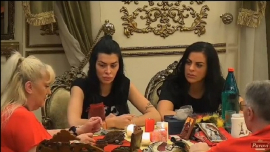 Vesna Rivas, Parovi, magija