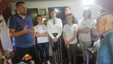 Srpska napredna stranka (SNS)