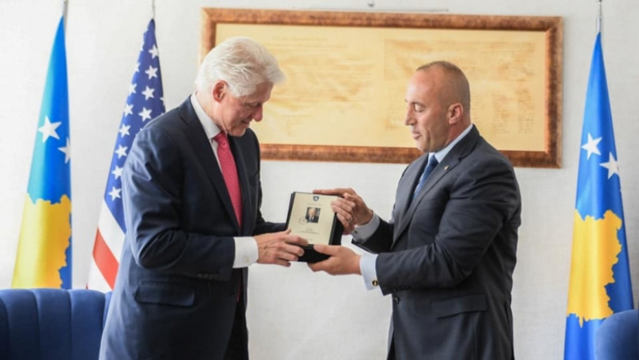 Ramuš Haradinaj, Bil Klinton