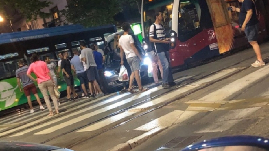 Saobraćajna nezgoda