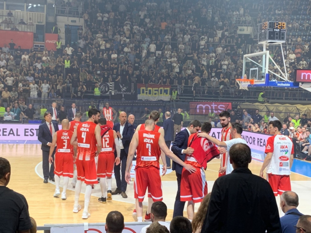 Dobrić napu&scaron;ta teren