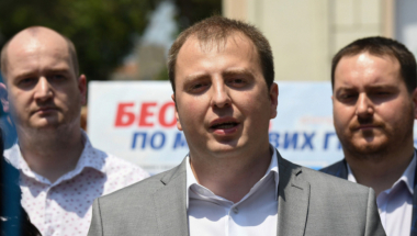 Aleksandar Mirković, SNS,