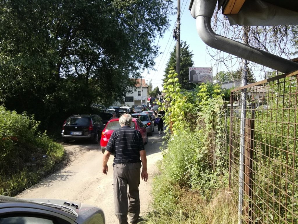 Gužva kod Mokroluškog groblja