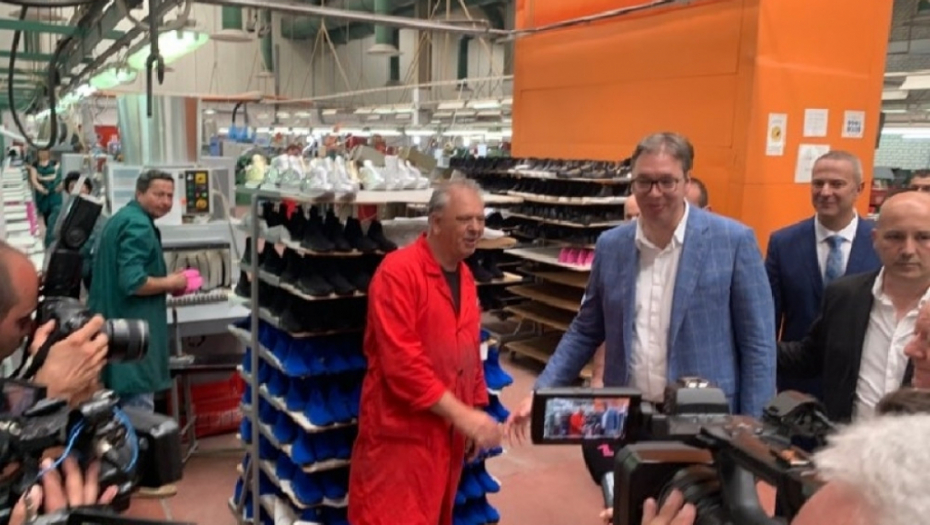 Aleksandar Vučić, poseta, fabrika obuće, Knjaževac