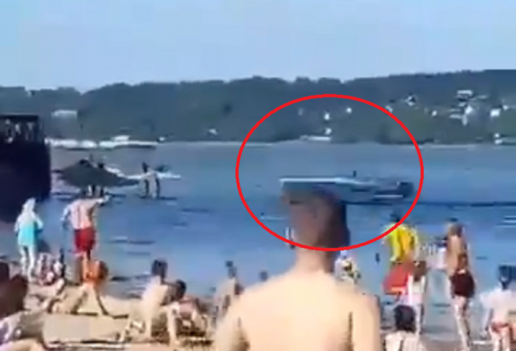 Gliser se zaleće na prepuni novosadski Štrand