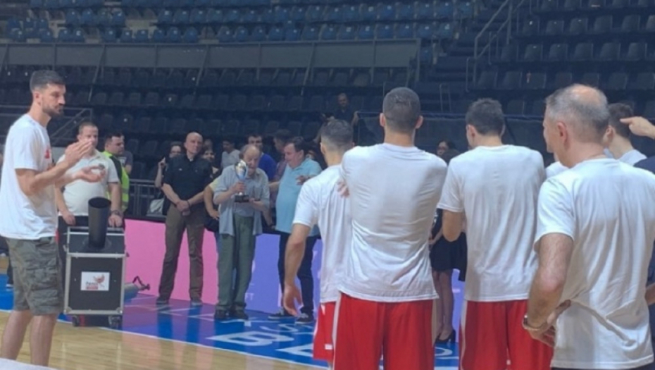 Crvena zvezda titula