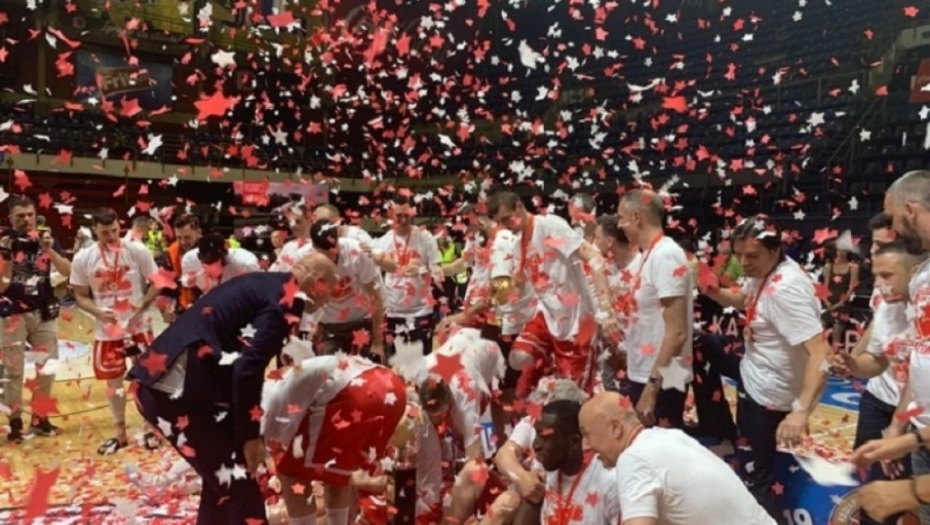 Crvena zvezda titula