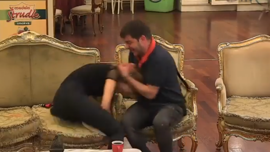 JELENA ILIĆ, Ivan Marinković