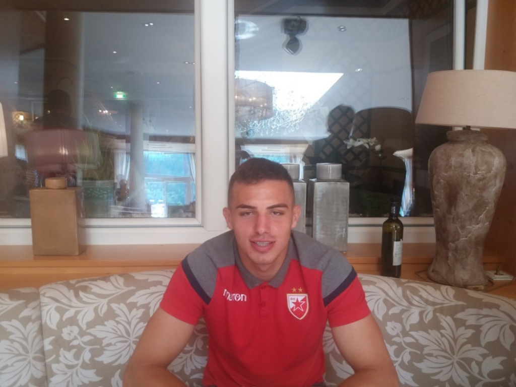 Nikola Krstović, fudbaler Crvene zvezde