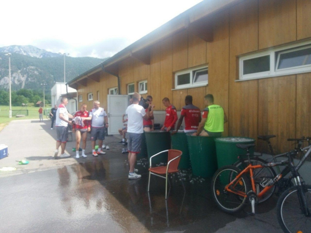 Crvena zvezda pripreme