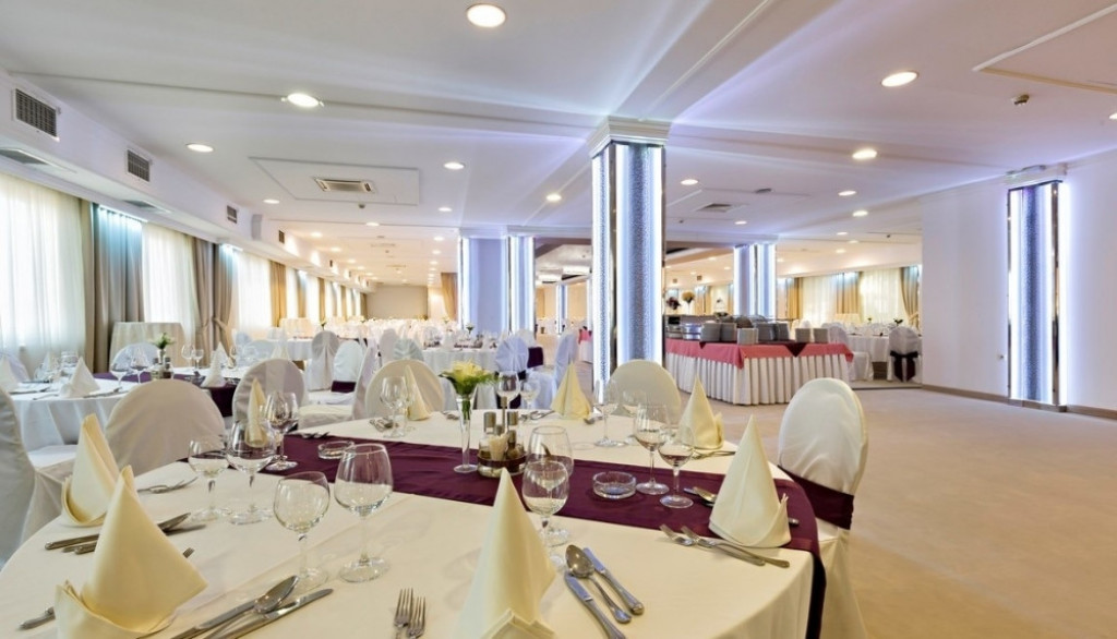 Hotel Galleria, Galleria