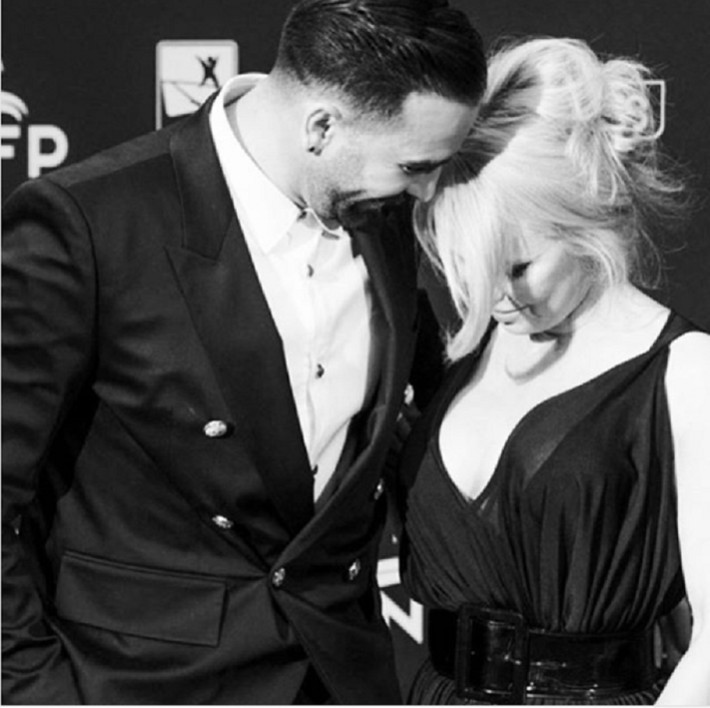 Adil Rami i Pamela Anderson