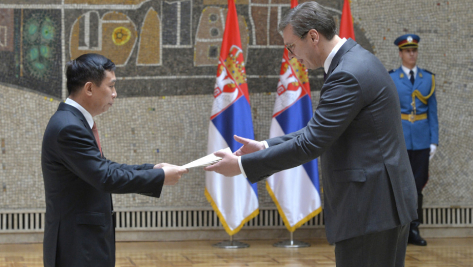 Aleksandar Vučić sa ambasadorima
