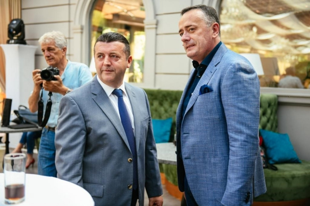 Aleksandar Antić i Orhan Dragaš