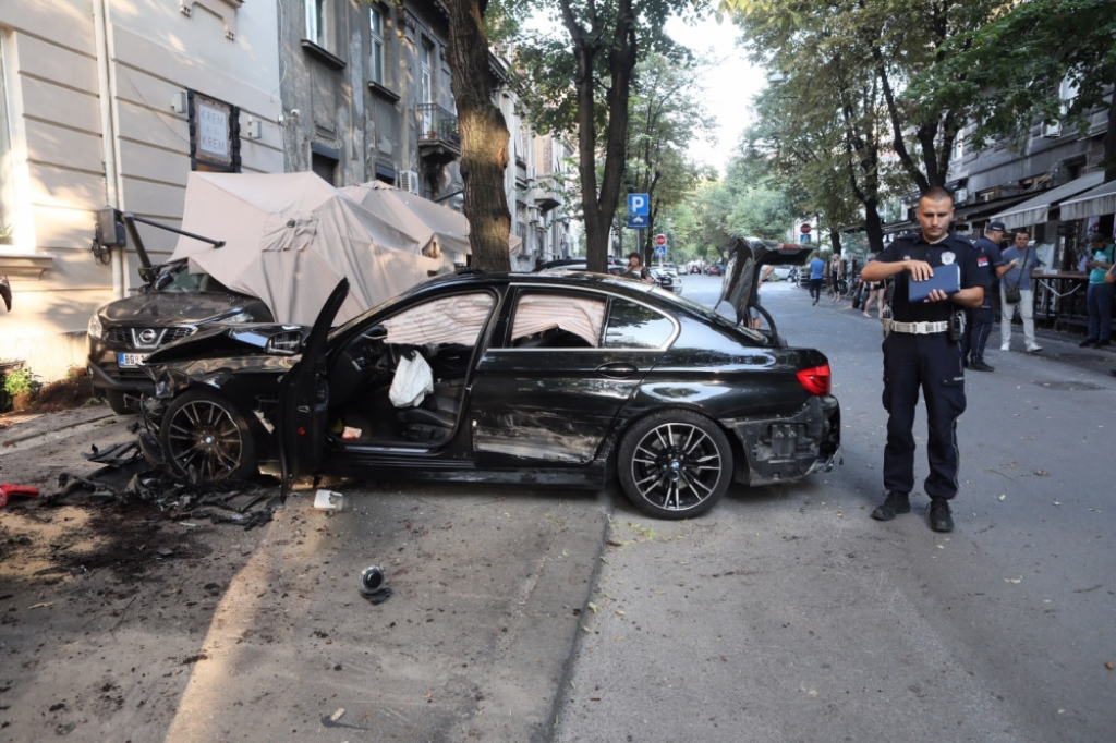 Saobraćajka, Strahinjića Bana, policija, udes
