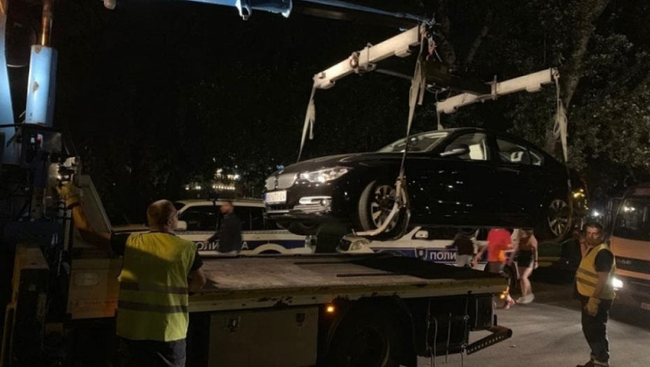 Uklanjanje nepropisno parkiranih vozila