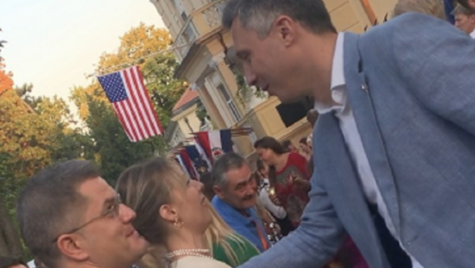 Vuk Jeremić i Boško Obradović na proslavi Dana nezavisnosti SAD