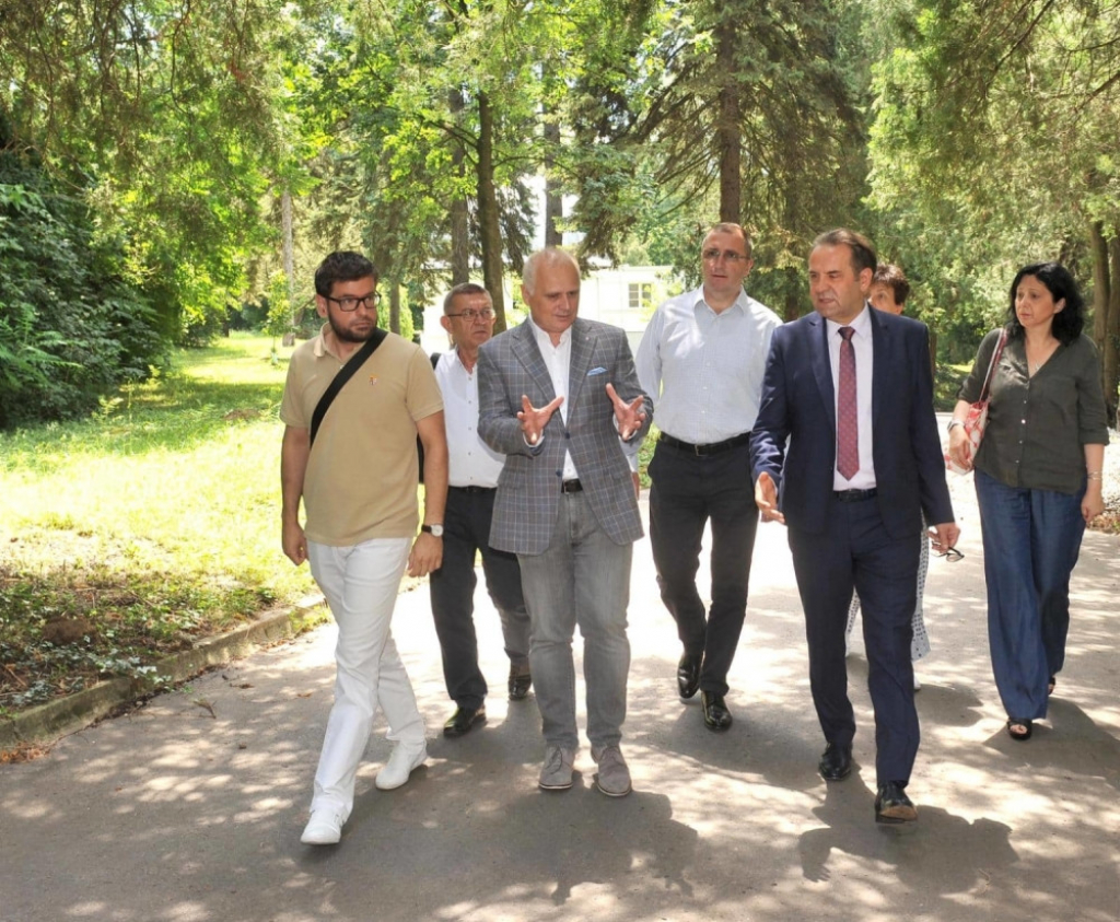 Goran Vesić, Rasim Ljajić, opservatorija, Zvezdara