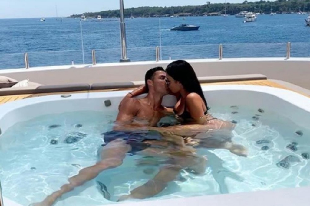 Kristijano Ronaldo sa Georginom