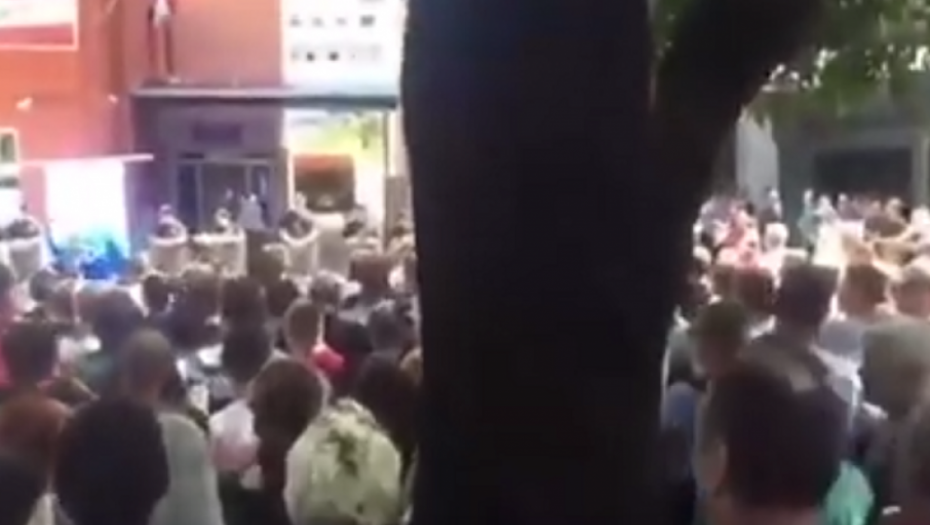 Radnici u Mostaru skandiraju "Dragane, lopove!"