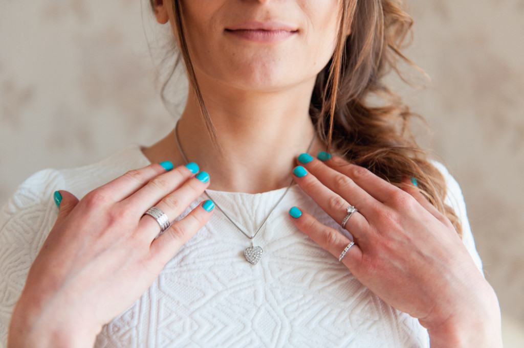 ogrlica, lančić, žena