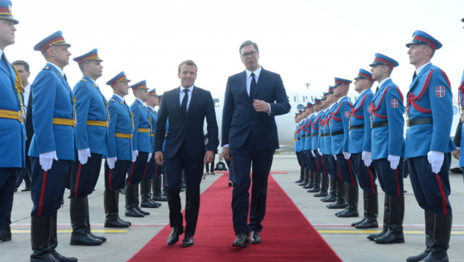 Aleksandar Vučić i Emanuel Makron