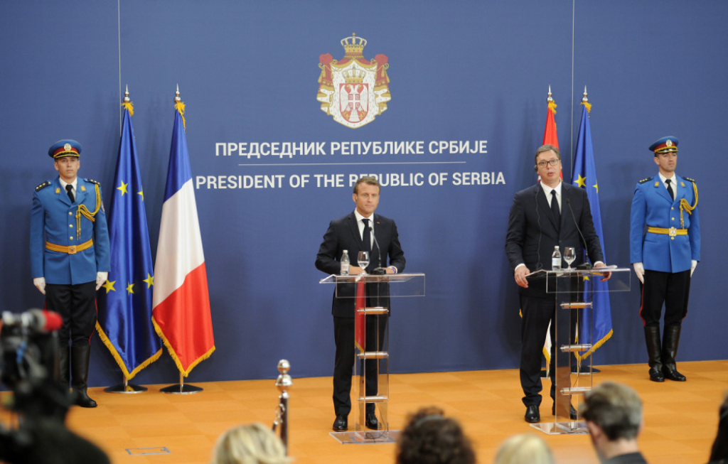 Aleksandar Vučić, Emanuel Makron