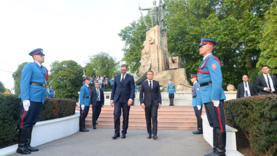 Aleksandar Vučić i Emanuel Makron