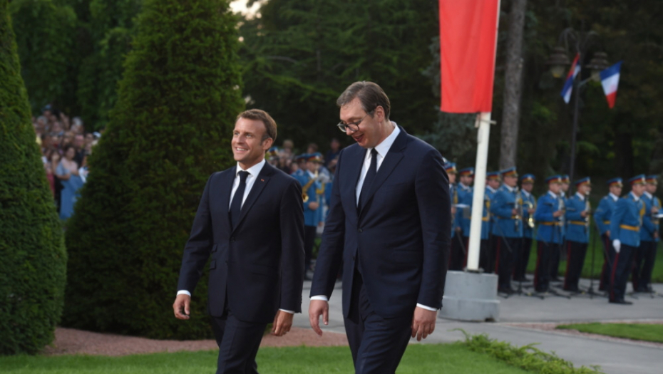 Aleksandar Vučić i Emanuel Makron