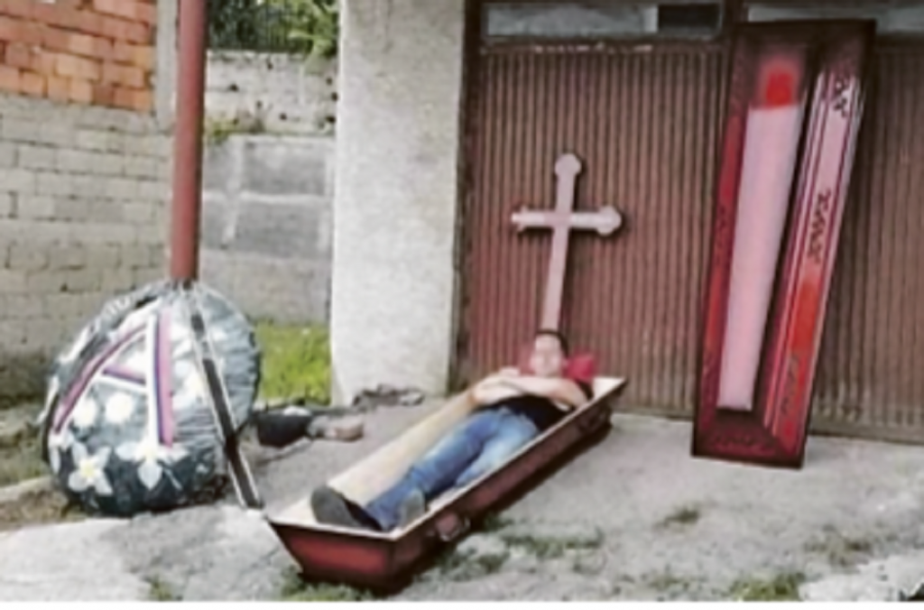 Boranin sam sebe sahranio